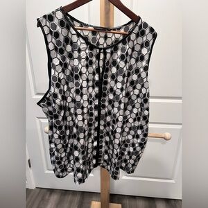 Apt 9 Sleeveless Blouse White, Black, & Gray Women’s Size 3X